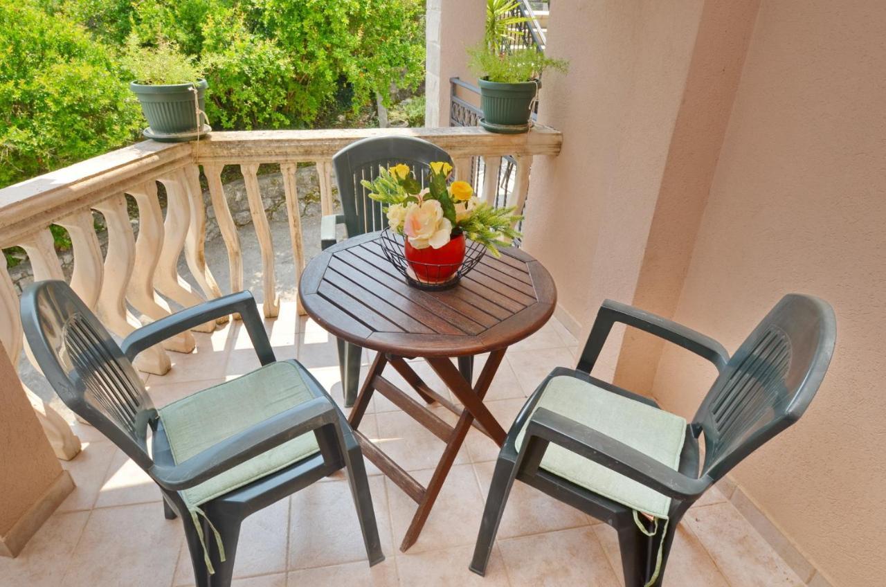 Apartment Romana Tivat Zewnętrze zdjęcie